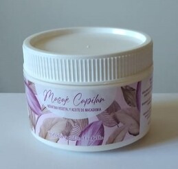 Masaje capilar macadamia